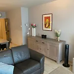 Seasight View 1002 ניופורט